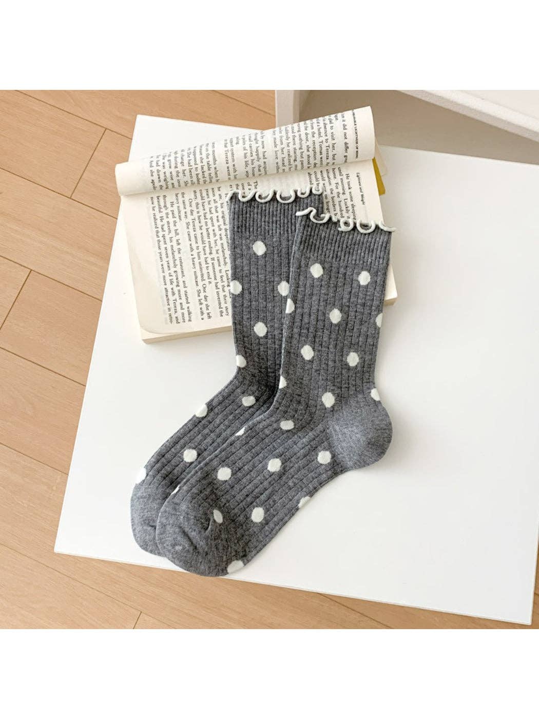 Rufia - Polka Dot Ruffle Crew Socks