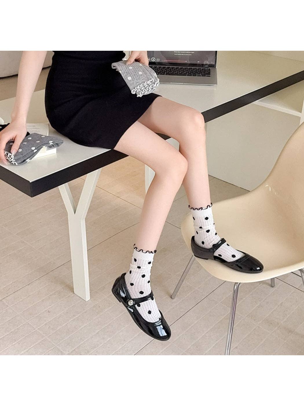 Rufia - Polka Dot Ruffle Crew Socks