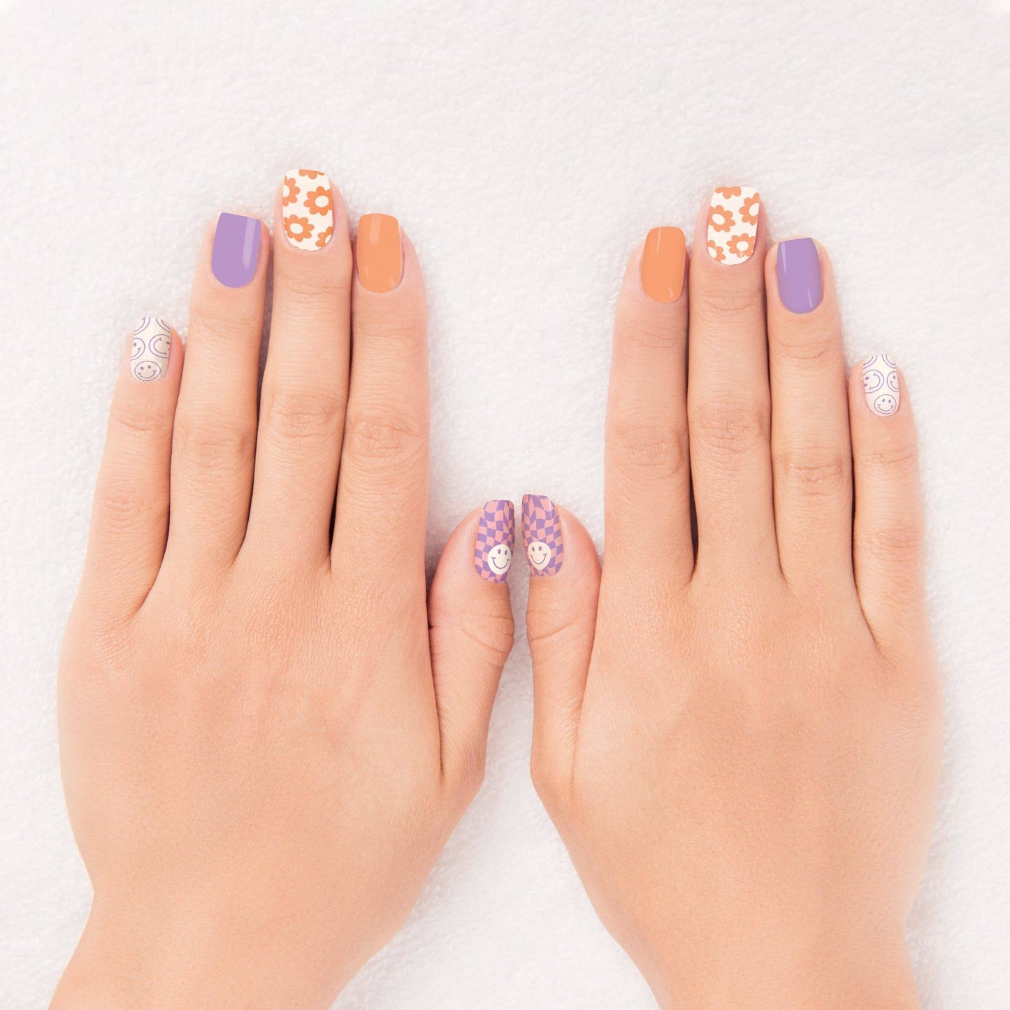 Groovy Days Mani Nail Wrap Kit