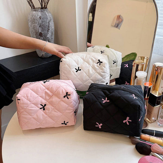 NEW ARRIVAL BOWKNOT HAND-HELD COSMETIC BAG_CWAB4370