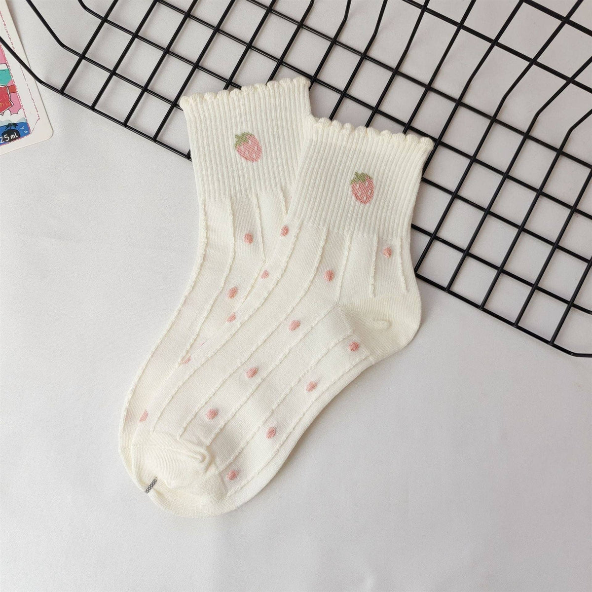 Rufia - Strawberry & Heart Pattern Crew Socks