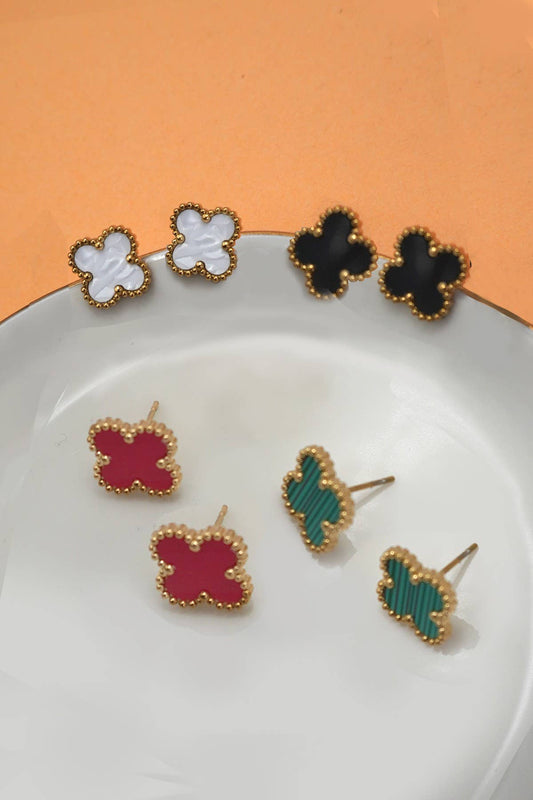 VINTAGE CLOVER  STUD EARRINGS | 40E389