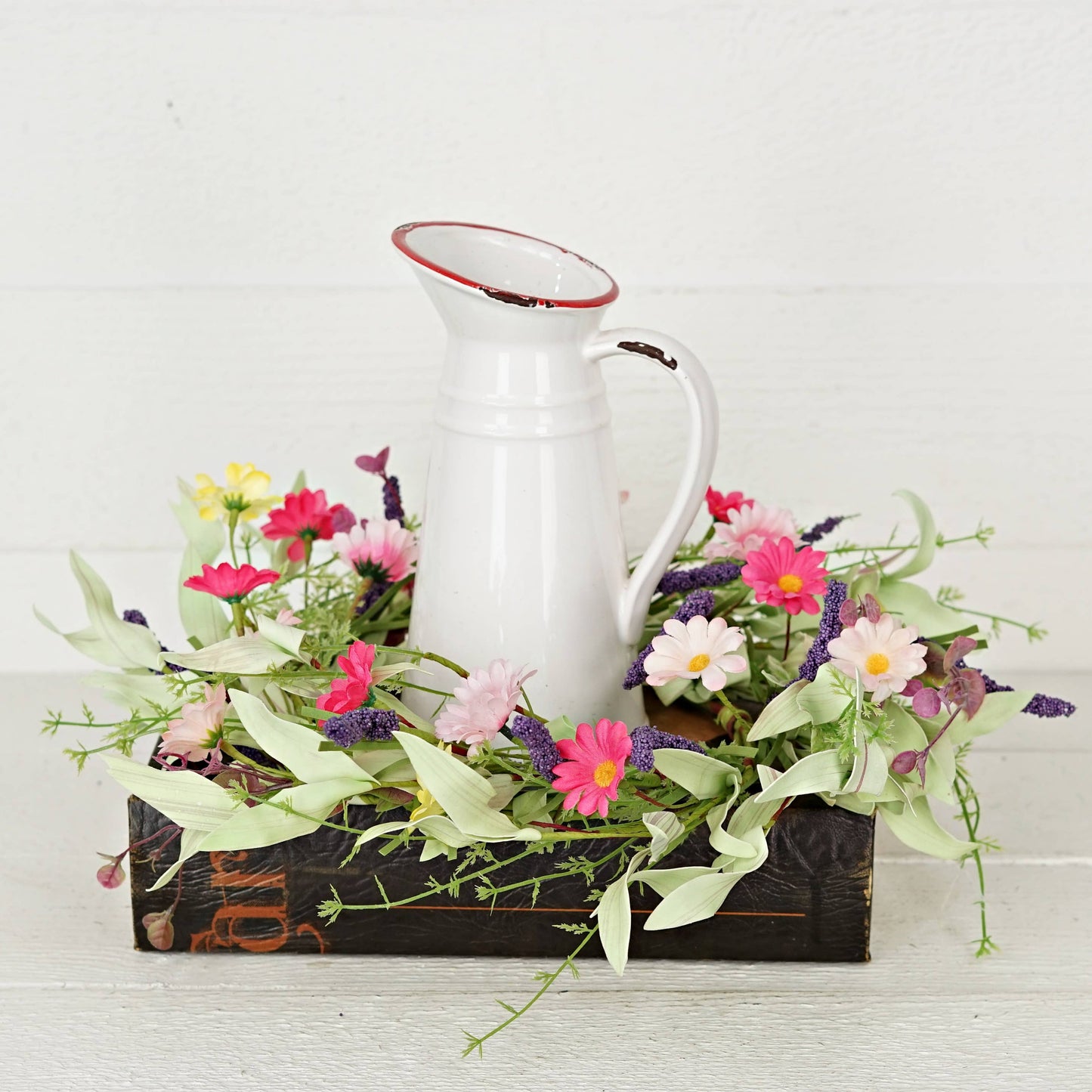 16in Wreath-Spring Mix Daisy