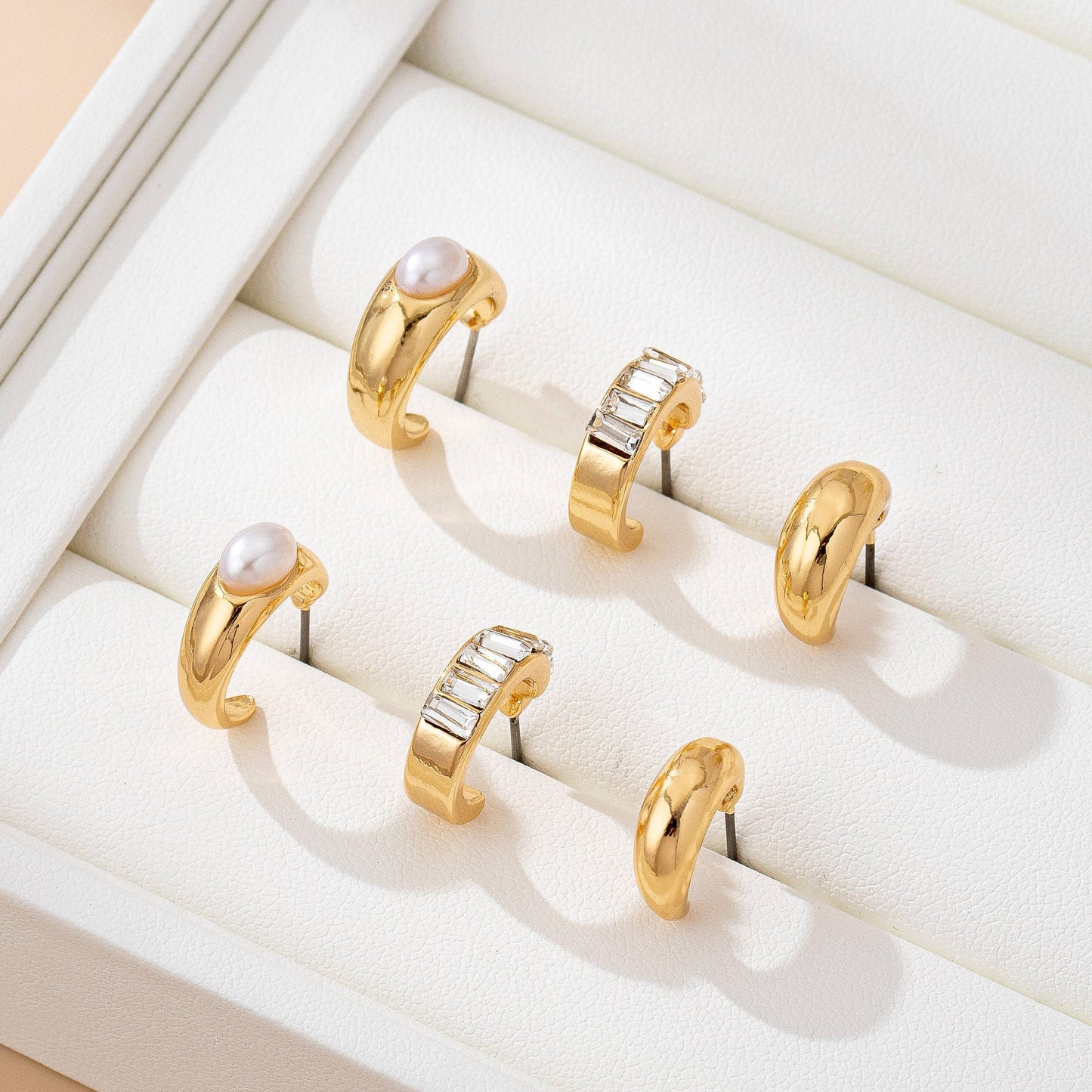 Pearl & Baguette Huggie Hoop Trio Earring Set | 80E61741
