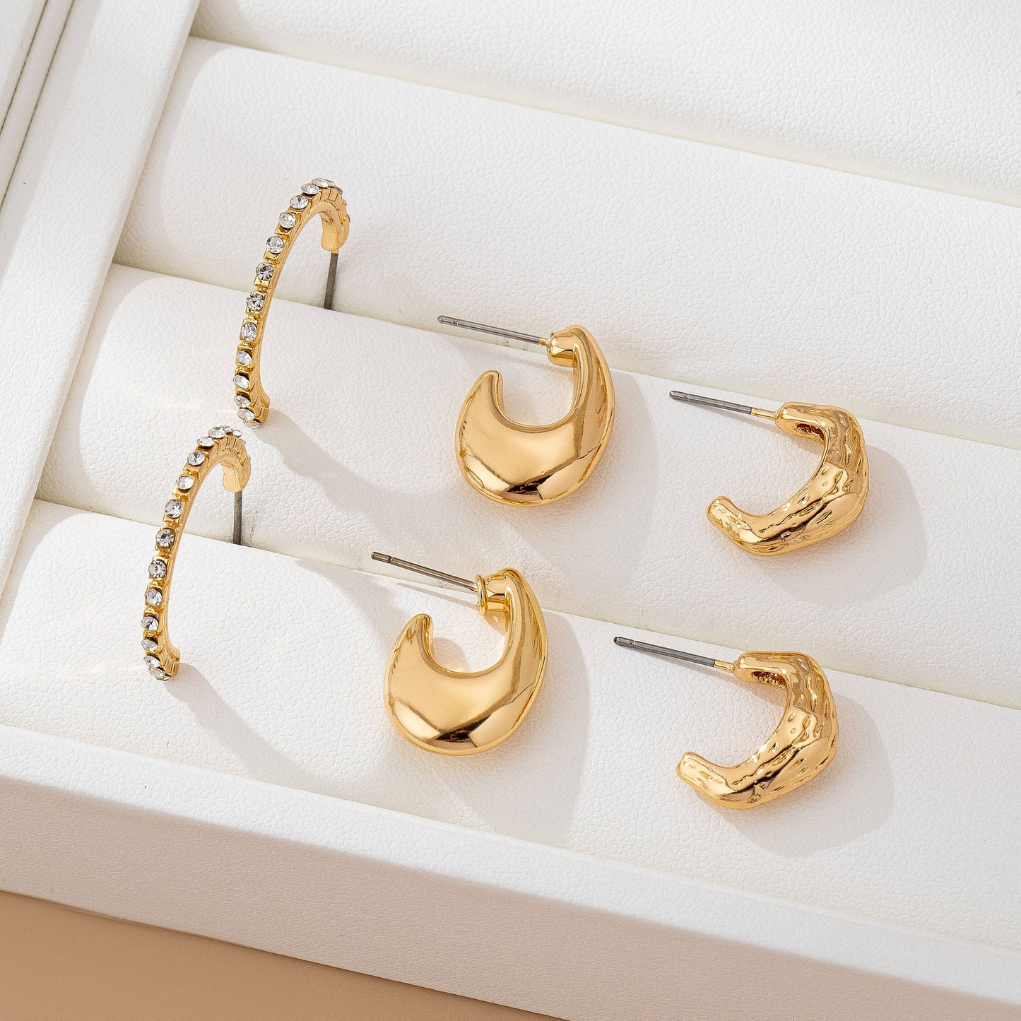 Tapered Rhinestone Huggie Hoop Trio Earring | 80E61671