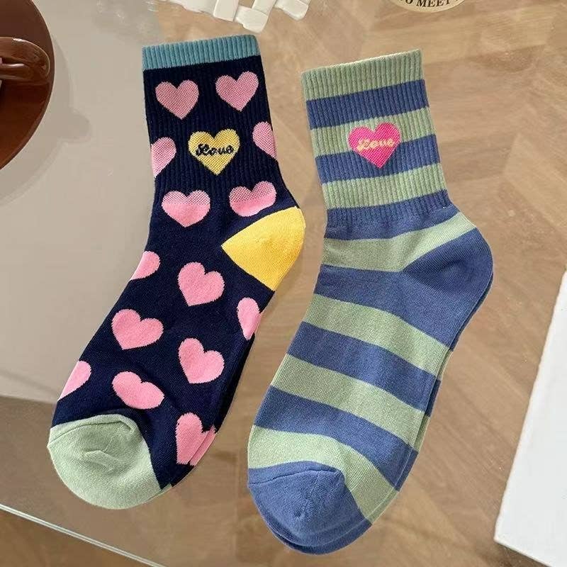 Texlina Women’s Cotton socks With Hearts and stripe patterns