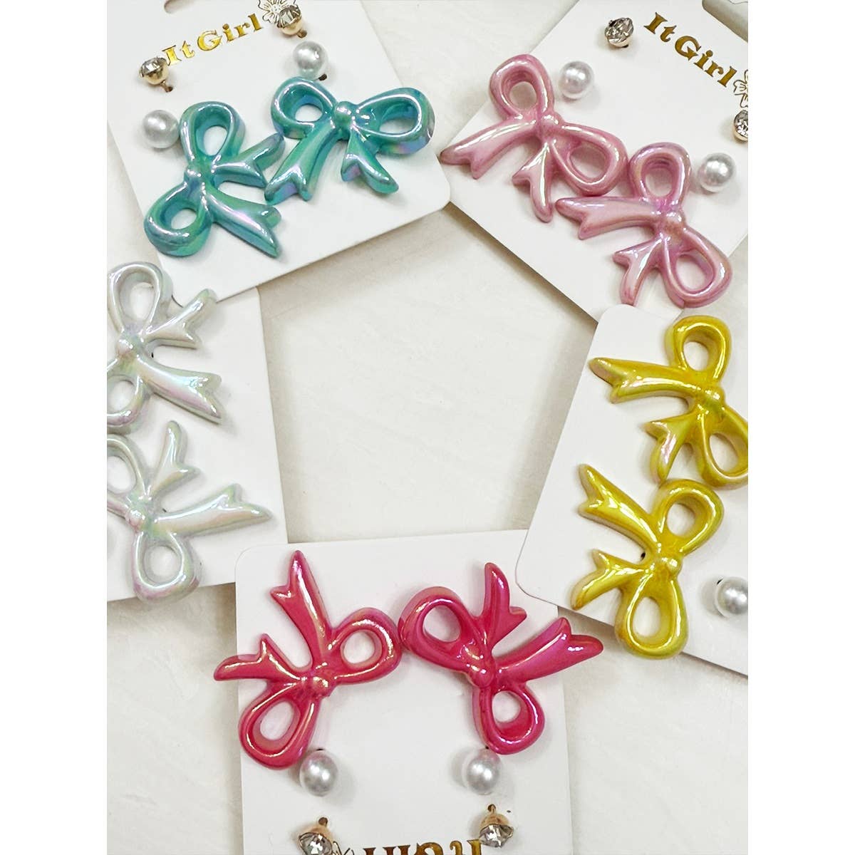 Fancy Glowy Bow Earring Set