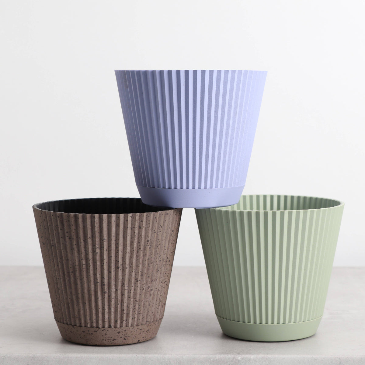 Ruffle Textured Plastic Planter with Attached Saucer