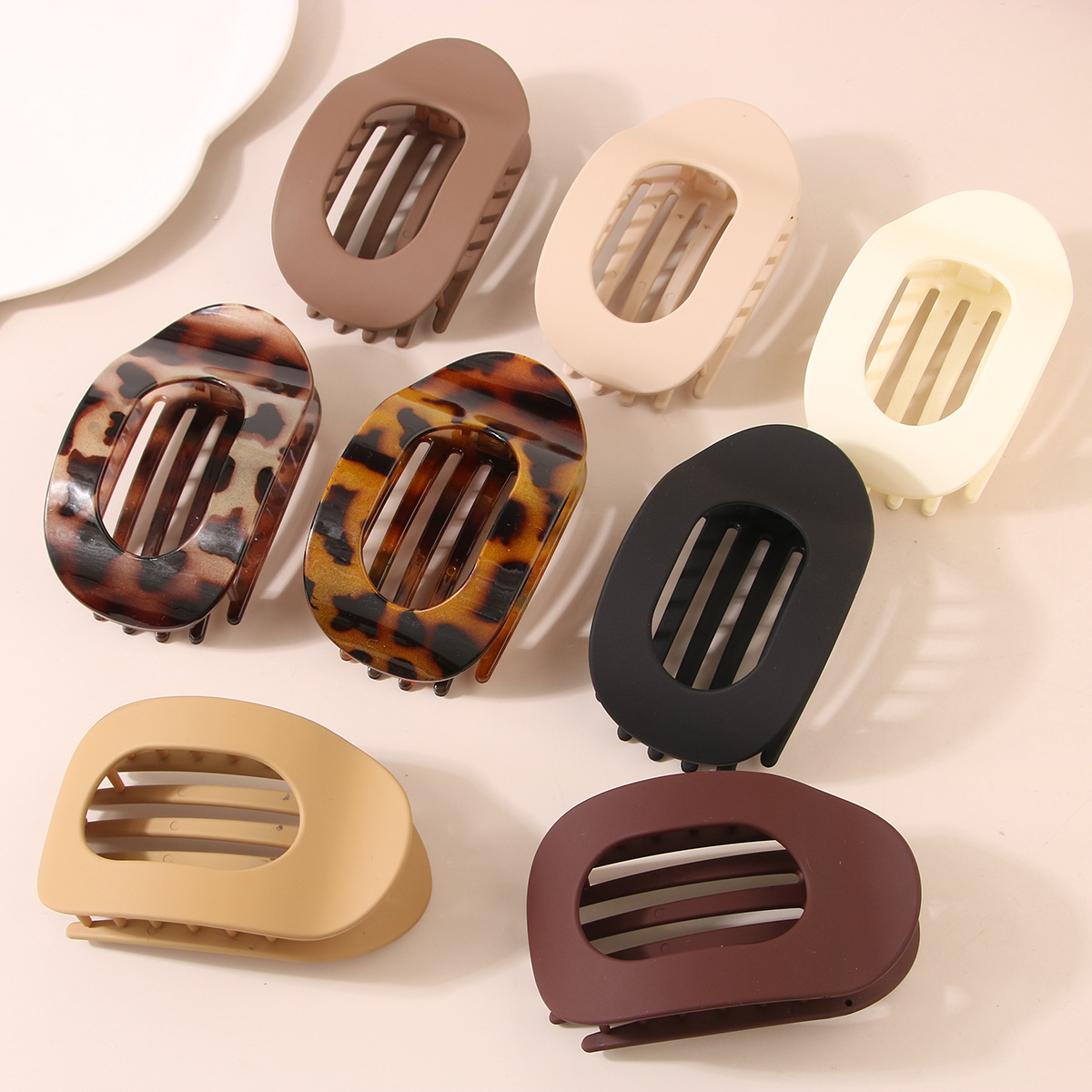 Oval Flat Hair Clip for Women, Strong Grip Clamp_CWMM4936