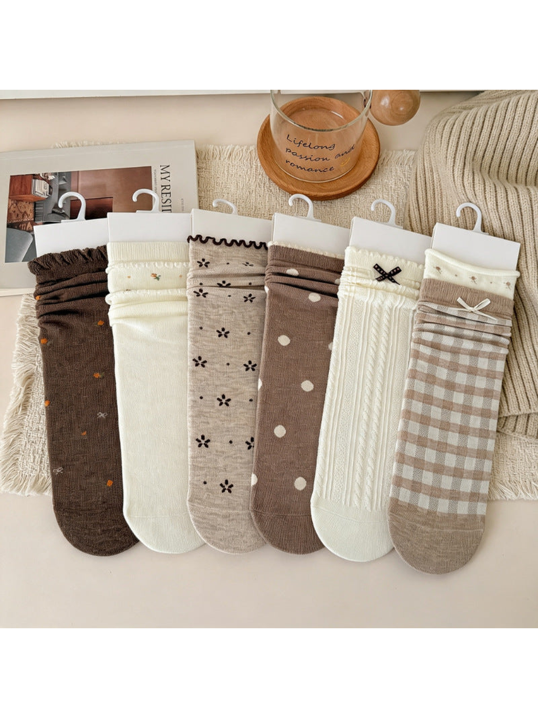 Rufia - Ruffled Edge Crew Socks
