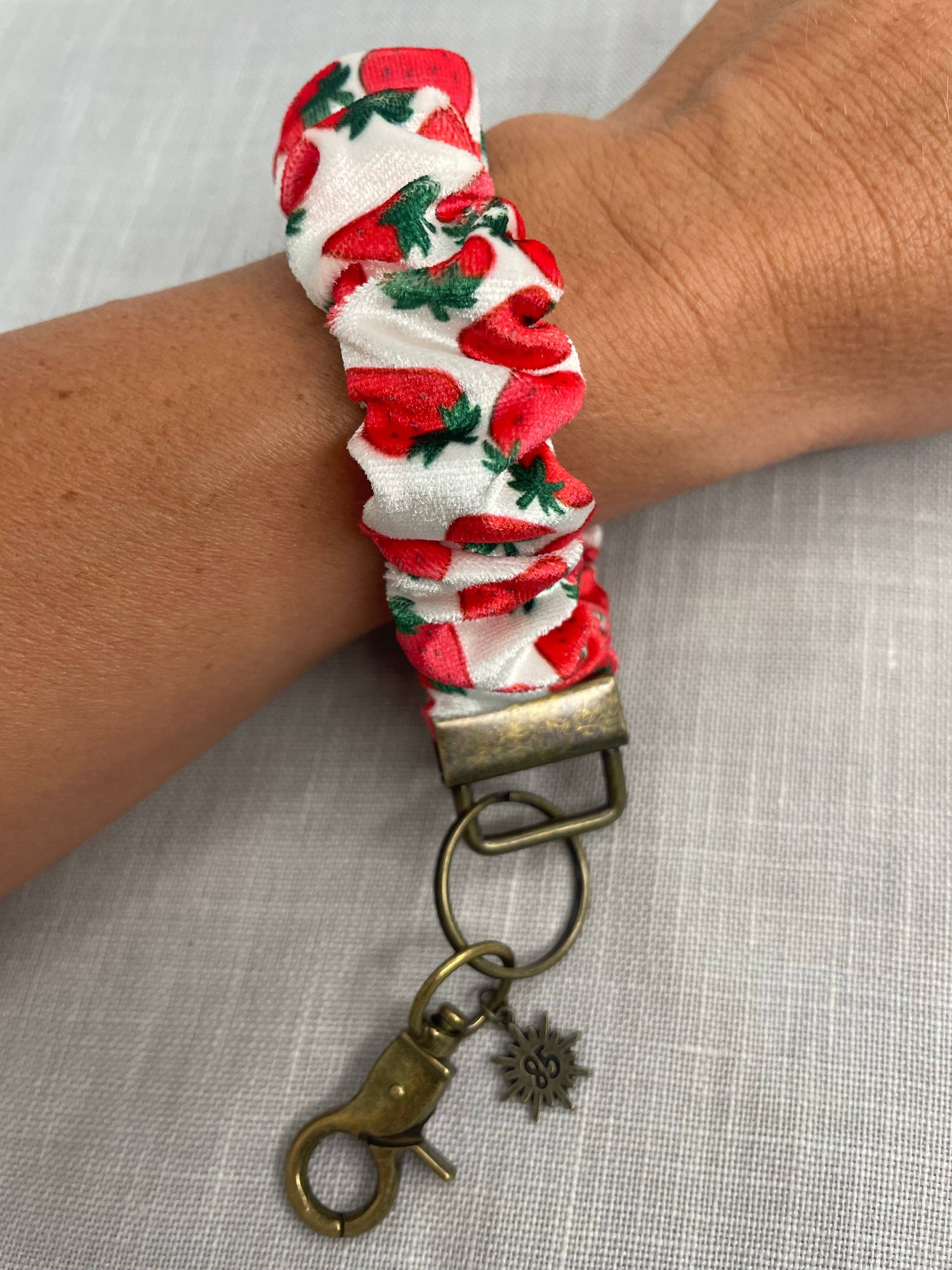 Strawberry 🍓 Scrunchie Keychain