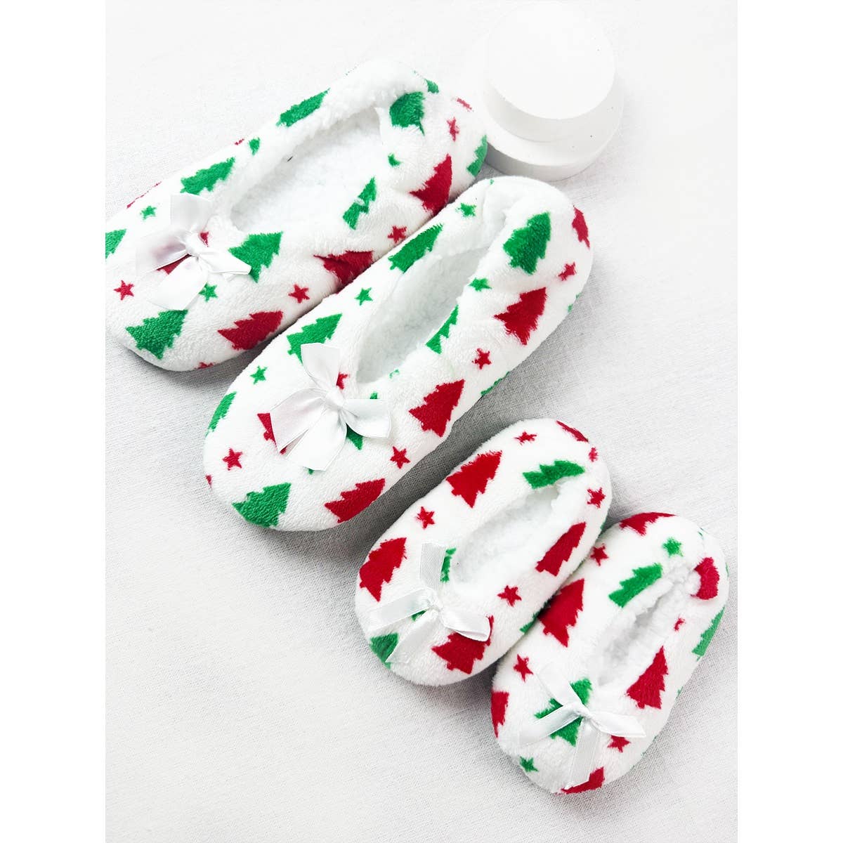 Adult Christmas Theme Fuzzy Slippers