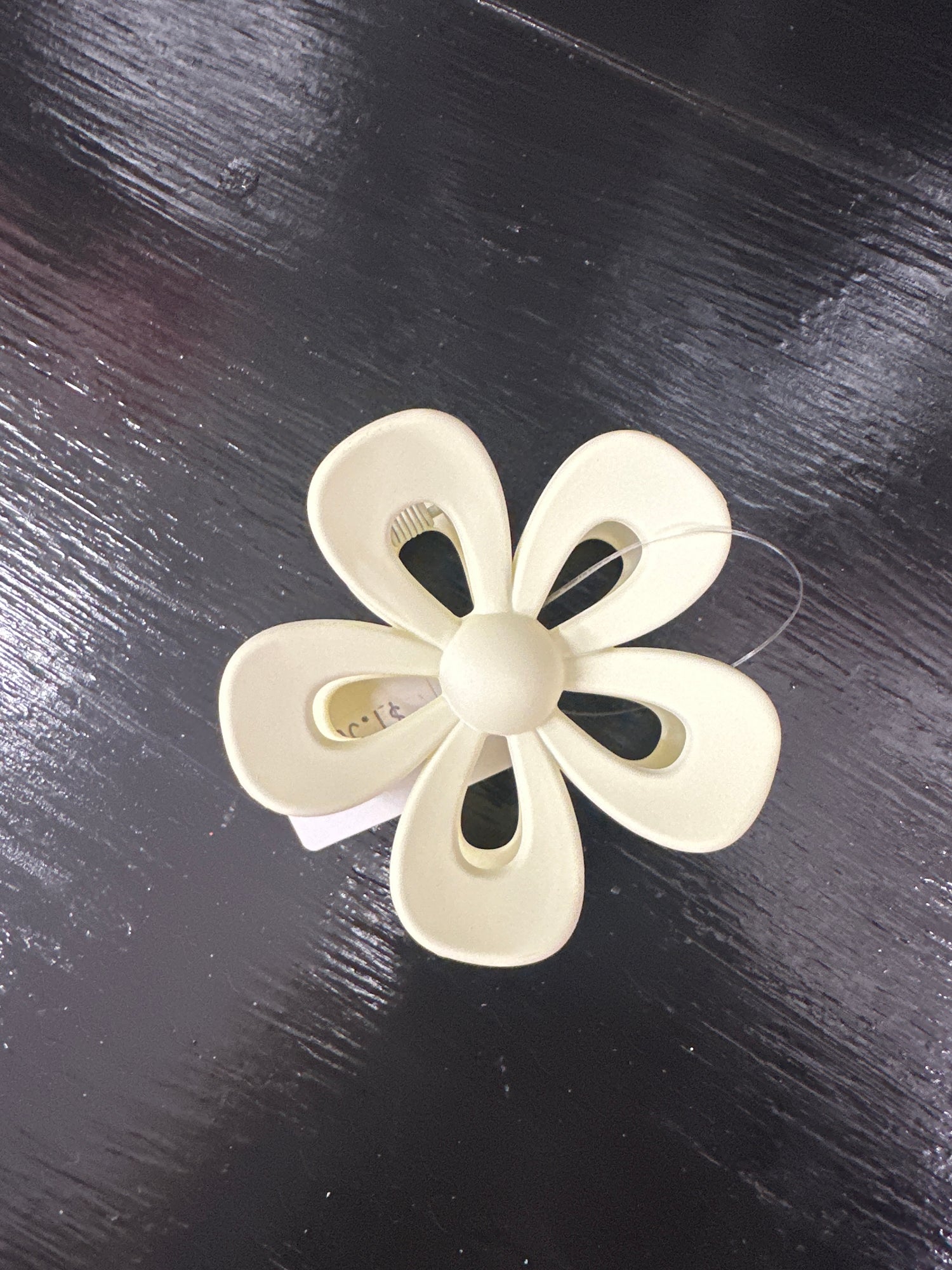 Daisy Hair Claw-BEIGE