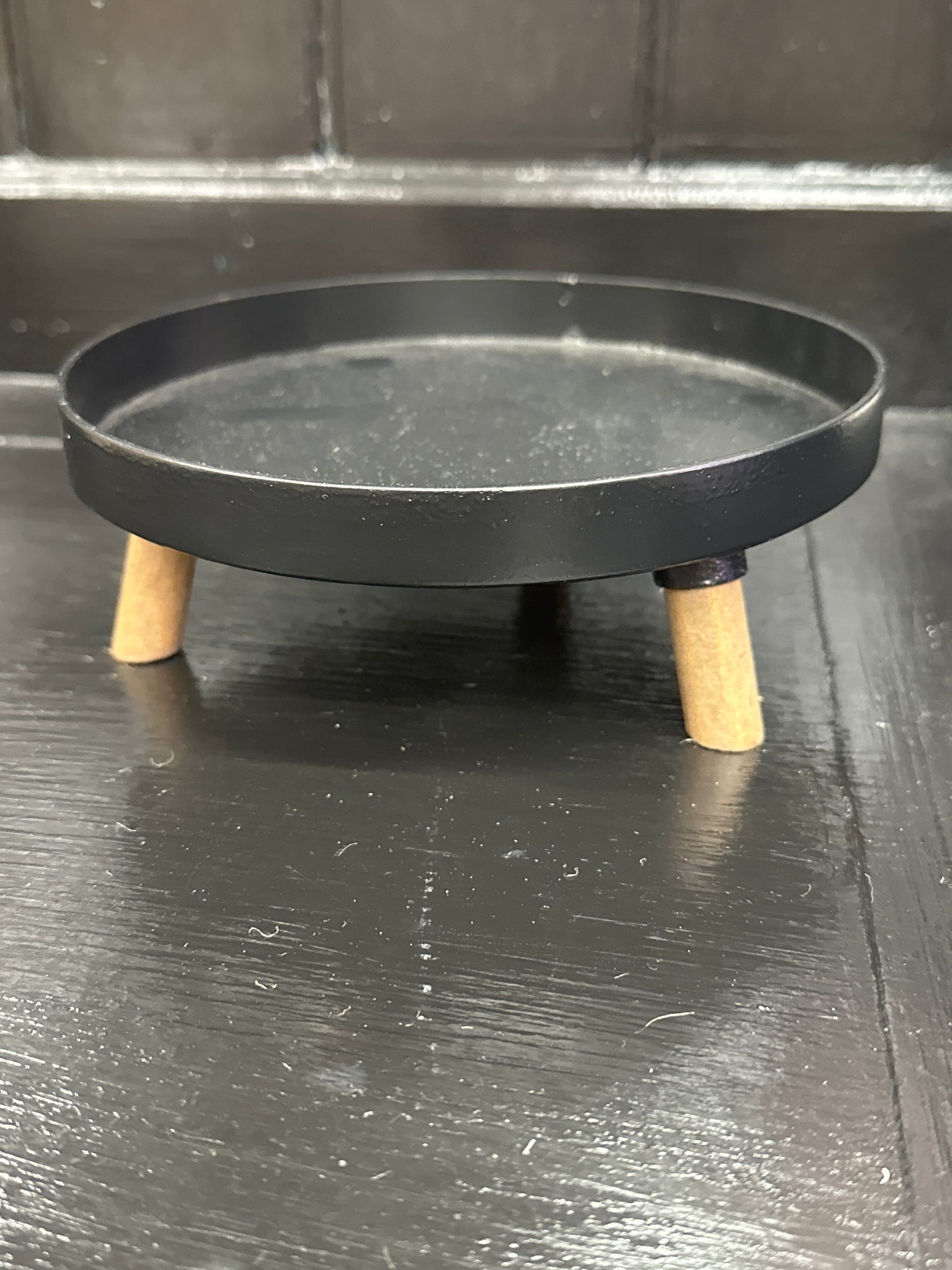 Black metal & wood riser